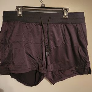 XL North Face Black Shorts